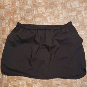 Time and Tru Black Swim Skirt Size 2xlarge With Side Pockets